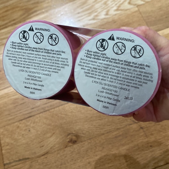 NWT Lydi+Oli Lush Wildflowers set of 2 candle - Picture 4 of 4